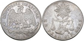 Decimal Coinage, pesos (2), Culiacán mint, 1871/11 P, very fine to good very fine, 1871 P, about uncirculated (2). The second ex Pradeau Collection.
...