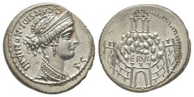 Considius Nonianus, Denarius, Rome, 57 BC, AG 3,85 g. Ref : Cr. 424/1 Provenance : Nomisma 34, 28-29/04/2007, lot 155. Uncirculated
Estimation: 3500-...