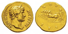 Hadrianus 117-138 Aureus, Rome, 134-138, AU 7.35 g Avers : HADRIANVS - AVGVSTVS Tête laurée d'Hadrien à droite. Revers : COS III Sol dans le quadrige ...