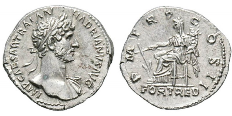 Hadrianus 117-138 Denarius, Rome, 118, AG 3.25 g. Avers : IMP CAESAR TRAIAN HADR...