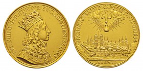 France, Louis XIV 1643-1715 Refrappe de la médaille en or du Couronnement de Louis XIV à Reims, de Roettier et Molart, AU 12.81 g. Avers : LUD XIIII D...