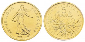 France, Piéfort or de 5 Francs Semeuse, 1972, AU 38.9 g. 920‰ Ref : Taill.154.P3, KM#P457 Conservation : PCGS SP68 Quantité : 200 ex. Rare.