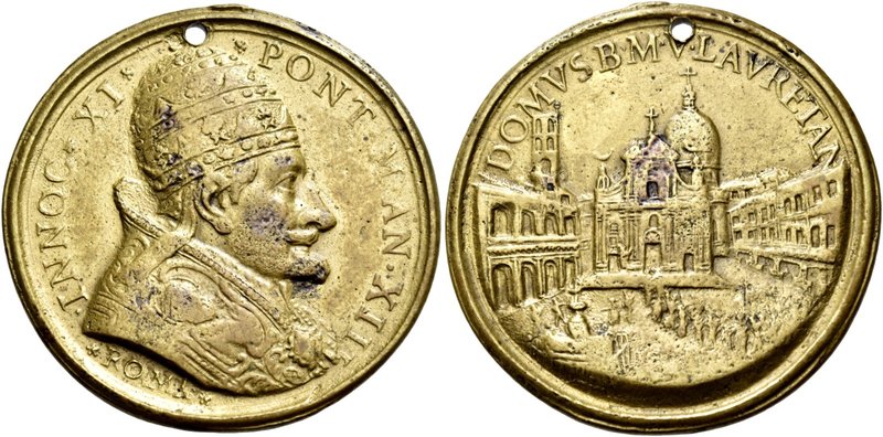 Loreto. Innocenzo XI (Benedetto Odescalchi), 1676-1689. Medaglia anno XIII. Æ 16...