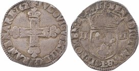 Louis XIII, quart d'écu croix de face, 1628 Bayonne
A/+ LVDOVICVS. XIII. D. G. FRANC. E. NA. RE. (date)
Croix fleurdelisée, avec fleuron quadrilobé ...