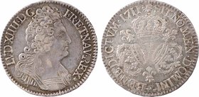 Louis XIV, demi-écu aux trois couronnes, 1711 Troyes
A/LVD. XIIII. D. G. - FR. ET. NAV. REX (différent)
Buste à droite du Roi, cuirassé à l'antique...