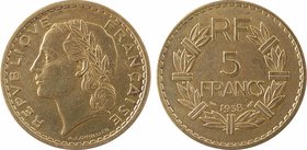 IIIe République, 5 francs Lavrillier bronze-aluminium, 1938 Paris
A/REPVBLIQUE - FRANÇAISE
Tête laurée à gauche, au-dessous signature A. LAVRILLIER...