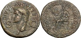 Caligula (37-41).AE Dupondius, 37-41.D/ Head of Divus Augustus left, radiate.R/ Augustus or Caligula seated left on curule chair, holding branch.RIC (...