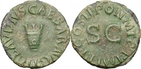 Claudius (41-54).AE Quadrans, 41-54.D/ Modius.R/ Large SC surrounded by legend.RIC (2nd ed.) 90.AE.g. 2.30 mm. 17.00Green patina.VF.