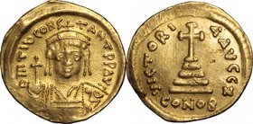 Tiberius II Constantine (578-582).AV Solidus, Constantinople mint, 578-582.D/ Bust facing, crowned, wearing consular robe and holding globus cruciger....