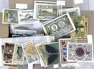 Banknoten
Lots
Deutschland, Lots von deutschen Notgeldscheinen
Ca. 2000 Notgeldscheine im Karton. Wildes durcheinander, meist Pfalz und Württemberg...