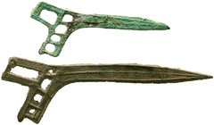 CHINA und Südostasien
China
Chou-Dynastie 1122-255 v. Chr
2 X Bronze-"Halberd"-Münze 800/600 v.Chr. Zhejiang-Provinz. Länge 98 mm und Yue-Staat 510...