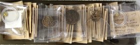 CHINA und Südostasien
Indien
Lots
Kiste mit ca. 60 Münzen der Prinzenstaaten, meist bestimmt. Auch zwei GOLD-Fanams. Besichtigen.
schön bis sehr s...