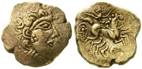 Keltische Goldmünzen
Gallien
Carnutes
Stater, 1. Jh. v. Chr. Kopf r./Pferdebiga. 7,07 g.
sehr schön, unrunder Schrötling, Prägeschwäche, selten...