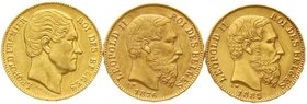 Ausländische Goldmünzen und -medaillen
Belgien
Leopold I., 1831-1865
3 X 20 Francs: 1865 L. WIENER, Leopold II. 1876, 1882. Je 6,45 g. 900/1000.
m...