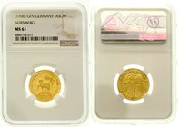 Altdeutsche Goldmünzen und -medaillen
Nürnberg
Stadt
Dukat 1700 GFN (Chronogramm). Lamm Gottes auf Erdkugel/3 Wappen. Im NGC-Blister mit Grading MS...