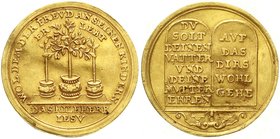 Altdeutsche Goldmünzen und -medaillen
Nürnberg
Stadt
Dukat o.J. (vor 1800). Auf die Kinderliebe. Drei Bäumchen in Kübeln/zwei Gesetzestafeln mit de...