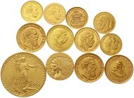 Lots von Goldmünzen und -medaillen
12 Goldmünzen aus verschiedenen Ländern. Alles Nachprägungen oder fragliche Stücke. Dabei Kaiserreich, Südafrika, ...