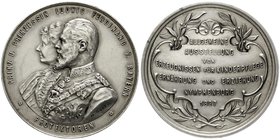 Altdeutsche Münzen und Medaillen
Bayern
Prinzregent Luitpold, 1886-1912
Silbermedaille 1897 v. Gube, a.d. Ausstellung in Nymphenburg. 45 mm, 31,98 ...