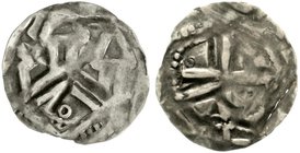 Altdeutsche Münzen und Medaillen
Tübingen
Hugo I., 1162-1182
Pfennig o.J. Drei Spitzdächer auf einem rautenförmigen Gebilde/Kreuz umgeben von Trugs...