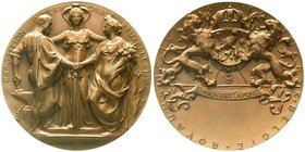 Medaillen
Ausstellungen
Belgien, Brüssel
Bronzemedaille 1897 von Wolfers. Internat. Ausstellung in Brüssel. 71 mm.
vorzüglich
