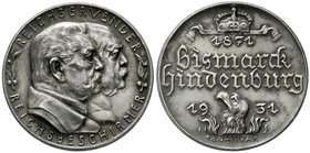Medaillen
Münchner Medailleure, Karl Goetz
Bronzemedaille 1931, Bismarck und Hindenburg. Reichsgründer und Reichsbeschirmer. 36 mm, 19,56 g.
vorzüg...