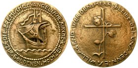 Medaillen
Reformation
Deutschland
Vergoldete Bronzegussmedaille o.J. Die Bremische evangelische Kirche zur Goldenen Hochzeit. Kogge/Rose am Kreuz. ...