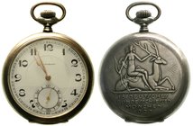 Medaillen
Schützenmedaillen, München
Silberne Herrentaschenuhr d. Marke Junghans a.d. 18. deutsches Bundesschiessen 1927. 800 Silber, 51 mm, 92,83 g...