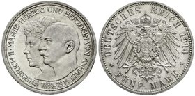 Reichssilbermünzen J. 19-178
Anhalt
Friedrich II., 1904-1918
5 Mark 1914 A. Silberne Hochzeit.
vorzüglich/Stempelglanz, kl. Kratzer und Randfehler...