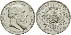 Reichssilbermünzen J. 19-178
Baden
Friedrich I., 1856-1907
5 Mark 1907. Auf seinen Tod.
vorzüglich, etwas berieben