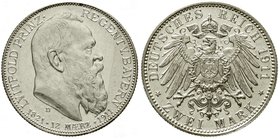 Reichssilbermünzen J. 19-178
Bayern
Luitpold 1911-1912
2 Mark 1911 D. Zum 90 jähr. Geb.
Polierte Platte, kl. Kratzer