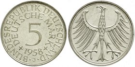 Münzen der Bundesrepublik Deutschland
Kursmünzen
5 Deutsche Mark Silber 1951-1974
1958 J Auflage nach Winter: 11 Ex.
Polierte Platte, nur leicht b...