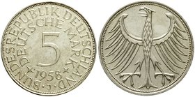 Münzen der Bundesrepublik Deutschland
Kursmünzen
5 Deutsche Mark Silber 1951-1974
1958 J. vorzüglich/Stempelglanz