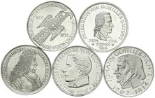 Münzen der Bundesrepublik Deutschland
Gedenkmünzen
5 Deutsche Mark, Silber, 1952-1979
Die ersten fünf Gedenkmünzen 1952 bis 1964, Germanisches Muse...