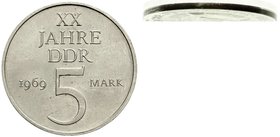 Gedenkmünzen der DDR
5 Mark Eisen, nickelplattiert 1969. Ohne Randschrift. 6,35 g.
fast Stempelglanz, von größter Seltenheit (verm. Unikat)
Bei die...
