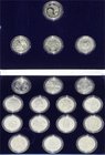 LOTS
Sammlungen allgemein
Offizielles Münzprogramm zum UNO-Jahr 1981. 18 verschiedene Silbermünzen aus 18 Ländern in offizieller Kassette. Dabei auc...