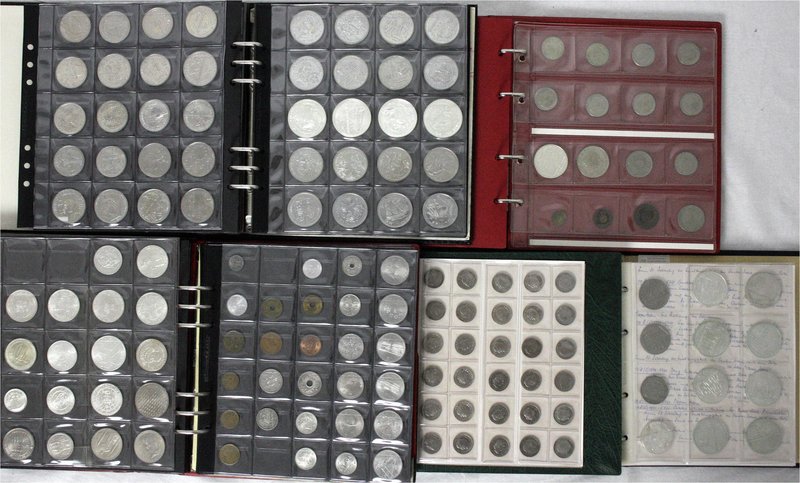 LOTS
Sammlungen allgemein
Sammelsurium von hunderten Münzen aus aller Welt in ...
