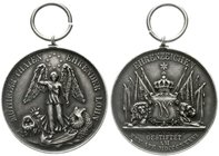 Orden und Ehrenzeichen
Deutschland
Deutsche Länder, bis 1918
Braunschweig: Silberne Rettungsmedaille, gestiftet 1836. 35 mm; 27,56 g.
vorzüglich, ...
