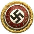 Orden und Ehrenzeichen
Deutschland
Drittes Reich, 1933-1945
Goldenes Ehrenzeichen der NSDAP, ohne Herstellerangabe. Große Ausführung (32 mm). Mitgl...