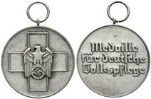 Orden und Ehrenzeichen
Deutschland
Drittes Reich, 1933-1945
Medaille für deutsche Volkspflege. 38 mm.
vorzüglich