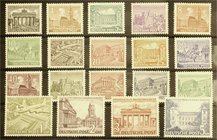Briefmarken
Deutschland
Berlin
Bauten 1949, kompletter Satz. Michel 750,- Euro.
**, Pracht