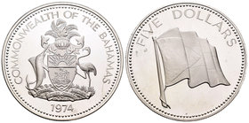 Bahamas. Elizabeth II. 5 dollars. 1974. (Km-67a). Ag. 43,12 g. National Flag. PR. Est...40,00.