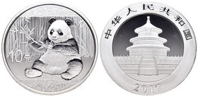 China. 10 yuan. 2017. Ag. 31,11 g. Panda. PR. Est...35,00.