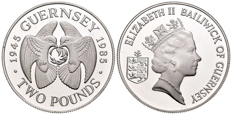 Guernsey. Elizabeth II. 2 libras. 1985. (Km-47). Ag. 28,28 g. Doves of peace. Ti...