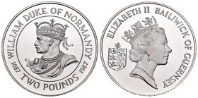 Guernsey. Elizabeth II. 2 libras. 1988. (Km-50a). Ag. 28,28 g. 900th Anniversary of the death, Willian of Normandía. Tirada de 2500 piezas. PR. Est......