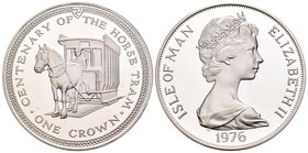 Isle of Man. Elizabeth II. 1 corona. 1976. (Km-38a). Ag. 28,28 g. Centenario del tranvía a caballo. PR. Est...25,00.