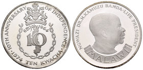Malawi. 10 kwacha. 1974. (Km-13). Ag. 28,28 g. 10 aniversario de la independencia. PR. Est...30,00.