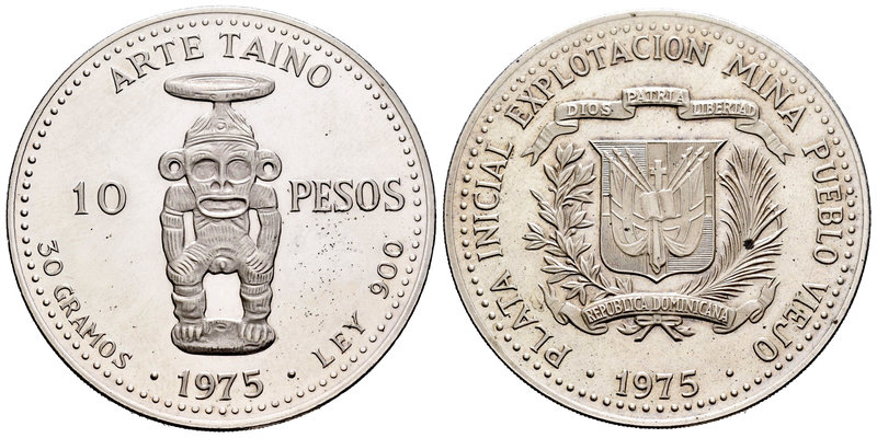 Dominican Republic. 10 pesos. 1975. (Km-38). Ag. 30,00 g. PR. Est...35,00.