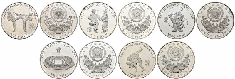 South Korea. Lote de 5 piezas de plata de 5.000 won con motivos de los Juegos Ol...