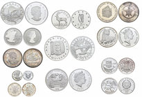 Lote de 12 piezas de plata mundiales distintas, Islas Cook (2), Canadá (2), irlanda, Lesotho, Estados Unidos, México, Cuba, Suecia, Italia, Grecia. PR...