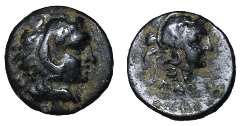 Mysia, Pergamon, 310 - 282 BC
AE11, 0.86 grams
Obverse: Head of Herakles right...